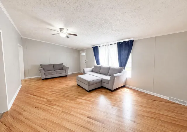 2nd image of 2670 Allen St, Lake Station, IN 46405 | MLS# 833686