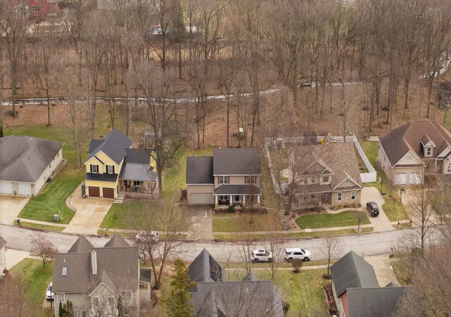 37th image of 3302 Kestrel St, Valparaiso, IN 46383 | MLS# 833716