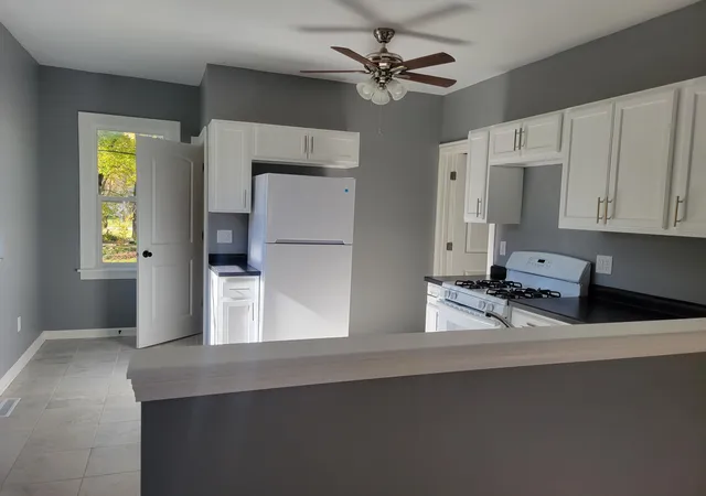 4th image of 4738 Delaware St, Gary, IN 46409 | MLS# 834001