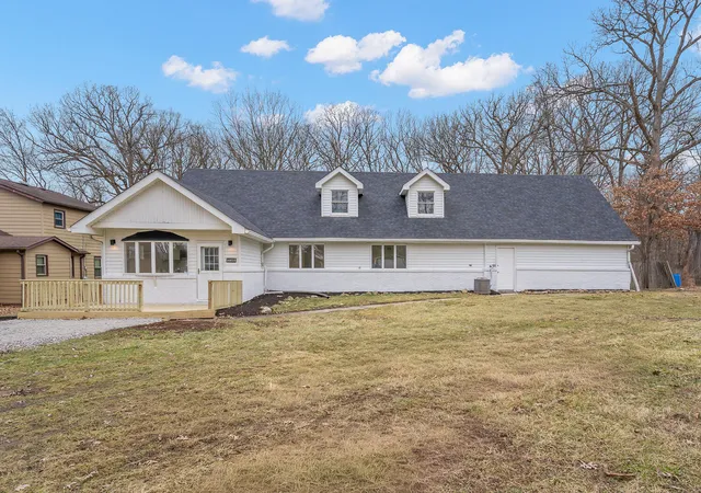 Photo 1 of Single family home for sale at 14610 Colfax Pl, Crown Point, IN 46307 | MLS# 835191 | Listing updated on 2026-10-07