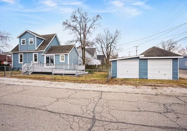 Homes for sale in Michigan City, IN | 1803 Tennessee St, Michigan City, IN 46360 | MLS# 834392