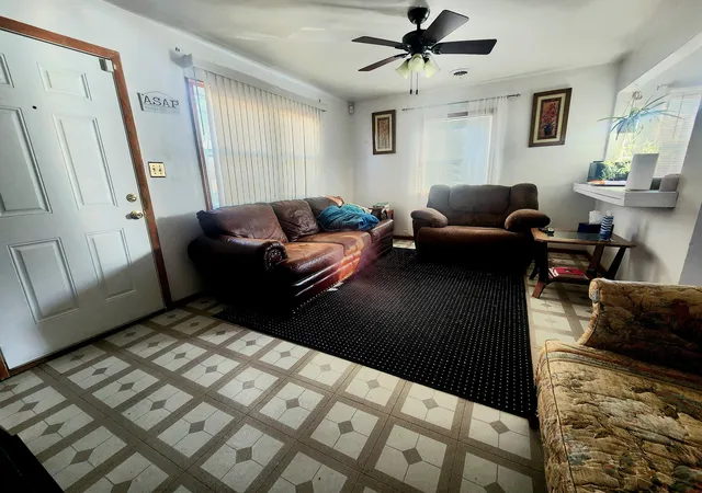 4th image of 2152 Marshall Pl, Gary, IN 46404 | MLS# 834479