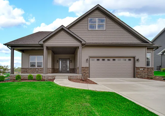 Photo 1 of Single family home for sale at 840 Idlewild Ln, Chesterton, IN 46304 | MLS# 834653 | Listing updated on 2026-09-16