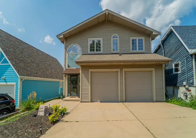 1st image of 206 Hilltop Ave, Michigan City, IN 46360 | MLS# 835168