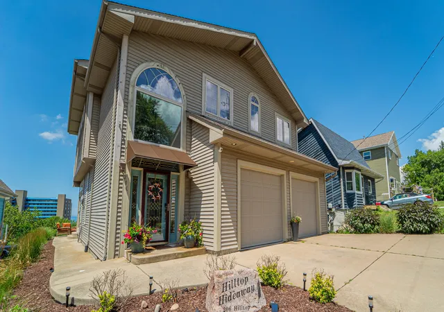 2nd image of 206 Hilltop Ave, Michigan City, IN 46360 | MLS# 835168