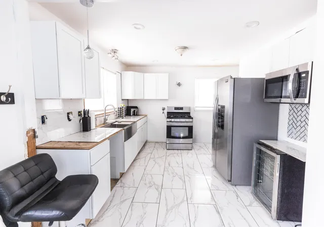 Photo 3 of Single family home for sale at 4270 Madison St, Gary, IN 46408 | MLS# 835080 | Listing updated on 2026-03-07