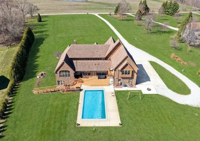 2nd image of 1137 N 475 E, Chesterton, IN 46304 | MLS# 835684