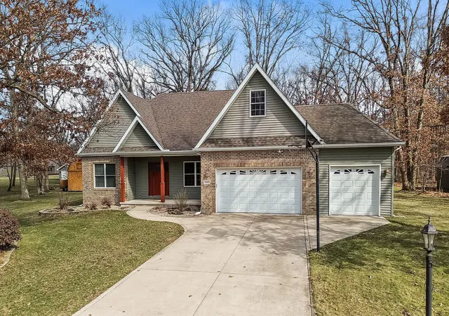 Photo 3 of Single family home for sale at 10485 Mattie Ln, Wheatfield, IN 46392 | MLS# 835167 | Listing updated on 2026-08-13