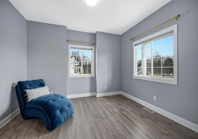 3rd image of 4901 Hyde Park Dr, Valparaiso, IN 46383 | MLS# 835370
