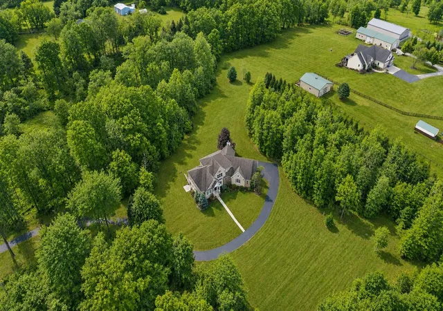 43rd image of 474 E 1200 N, Chesterton, IN 46304 | MLS# 835302