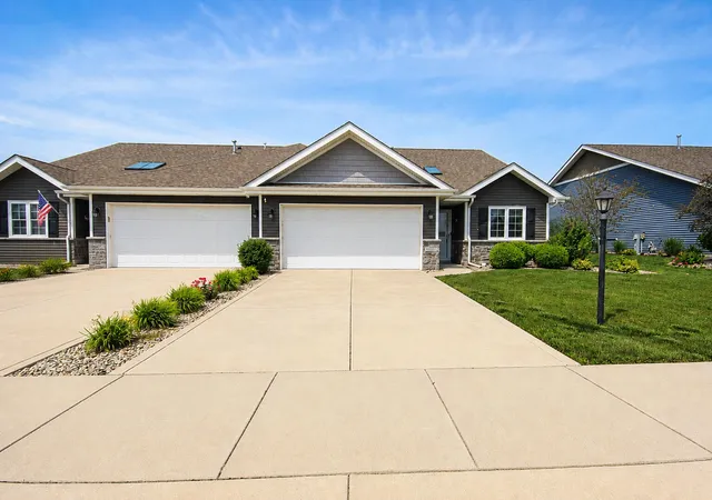 3rd image of 9818 W 129Th Pl, Cedar Lake, IN 46303 | MLS# 835325