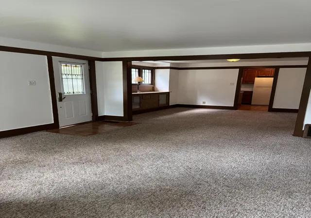 3rd image of 805 Main St, Hobart, IN 46342 | MLS# 841550