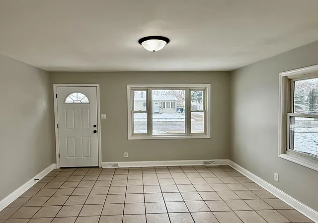 5th image of 6409 Kentucky Ave, Hammond, IN 46323 | MLS# 835538