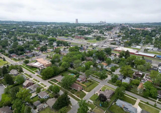 37th image of 104 Gardena St, Michigan City, IN 46360 | MLS# 840040