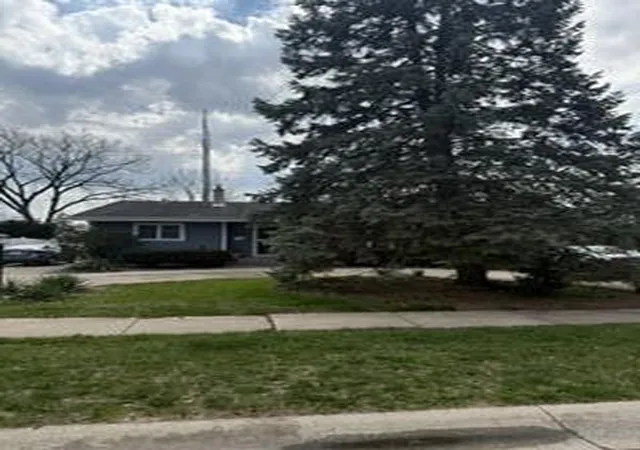 1st image of 1236 Fisher St, Munster, IN 46321 | MLS# 836821