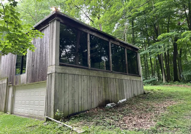 1st image of 370 E Us Hwy 6, Valparaiso, IN 46383 | MLS# 835809