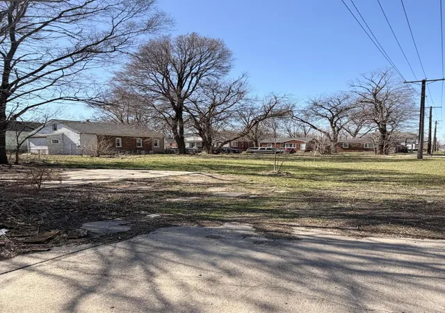 2nd image of 3601 Virginia St, Gary, IN 46409 | MLS# 835781