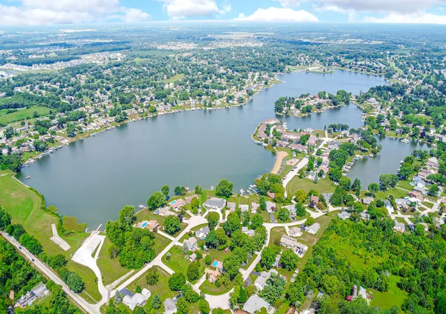 19th image of 5040 Spinnaker Ln #C, Crown Point, IN 46307 | MLS# 835824