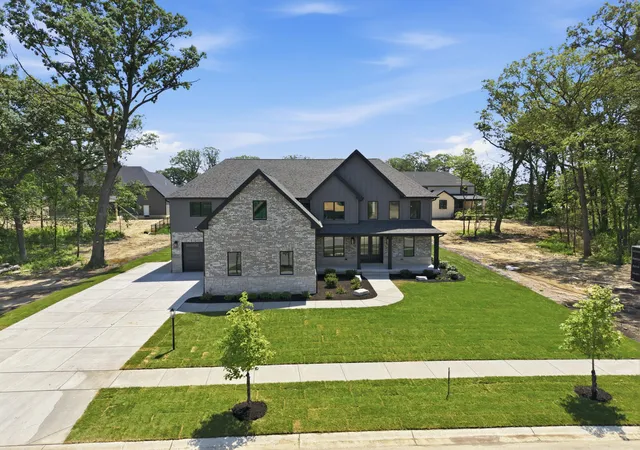 Homes for sale in St. John, IN | 9631 Sweetspire Ave, St. John, IN 46373 | MLS# 835865