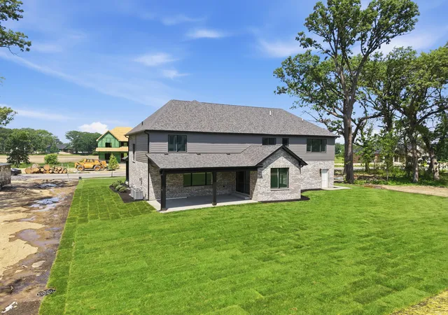 Homes for sale in St. John, IN | 9631 Sweetspire Ave, St. John, IN 46373 | MLS# 835865