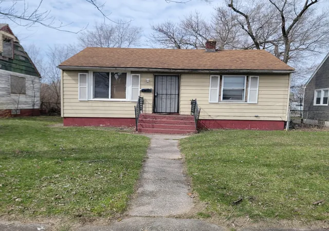 Photo 3 of Sale Pending at 1982 Cleveland St, Gary, IN 46404 | MLS# 836620 | Listing updated on 2026-05-11