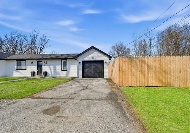 3rd image of 6640 W 24Th Ave, Gary, IN 46406 | MLS# 836287