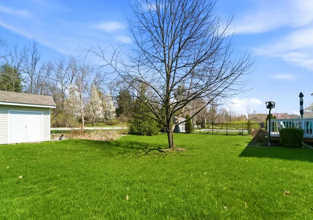 Homes for sale in Valparaiso, IN | 65 Steinbeck Dr, Valparaiso, IN 46383 | MLS# 836757