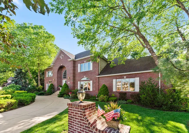 4th image of 7412 Forest Ridge Dr, Schererville, IN 46375 | MLS# 836417