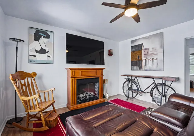 Photo 3 of Single family home for sale at 1216 W 37th Place, Hobart, IN 46342 | MLS# 836521 | Listing updated on 2026-07-17