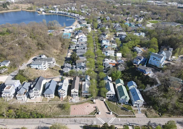 18th image of 822 Washington Park Blvd, Michigan City, IN 46360 | MLS# 837938