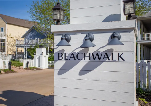 3rd image of 822 Washington Park Blvd, Michigan City, IN 46360 | MLS# 837938