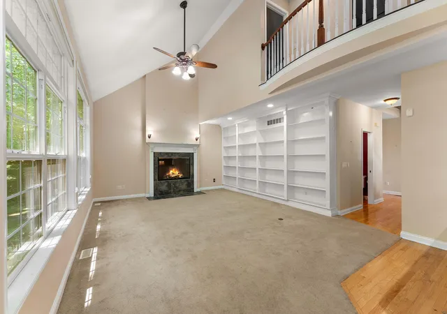 5th image of 228 W Papillon Dr, Valparaiso, IN 46385 | MLS# 837301