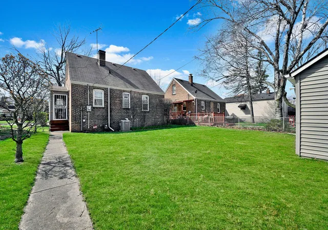 3rd image of 843 173Rd St, Hammond, IN 46324 | MLS# 837232