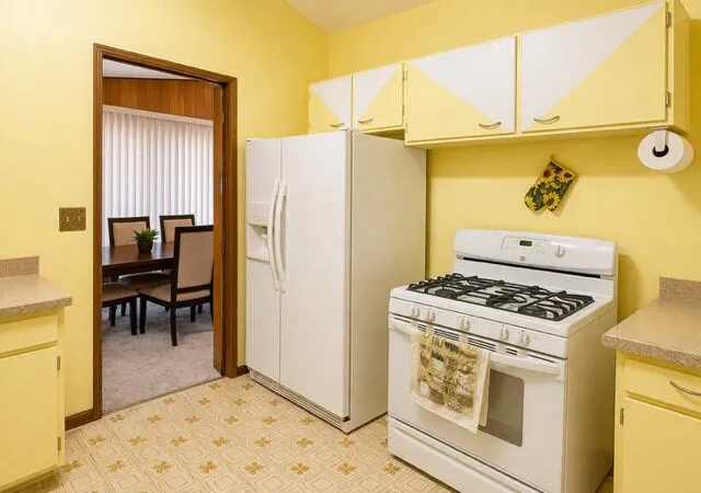 4th image of 8210 Lakewood Ave, Gary, IN 46403 | MLS# 836829
