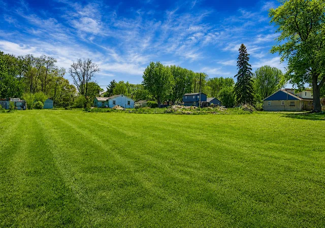 Homes for sale in Lake Station, IN | 3390 California St, Lake Station, IN 46405 | MLS# 836899