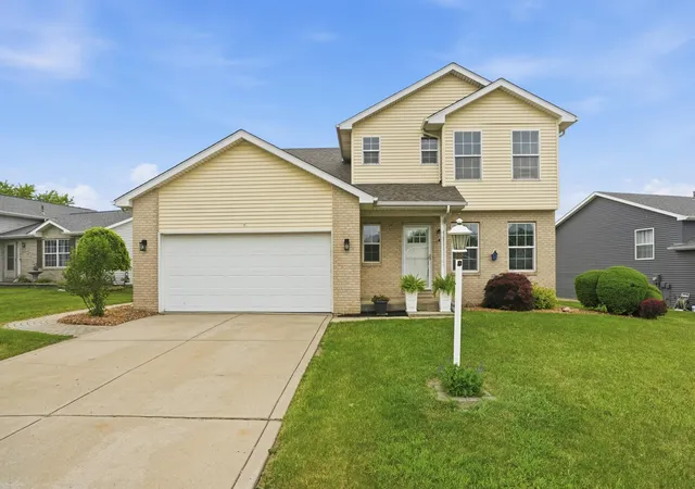 1st image of 12358 Tippecanoe Pl, Crown Point, IN 46307 | MLS# 836923
