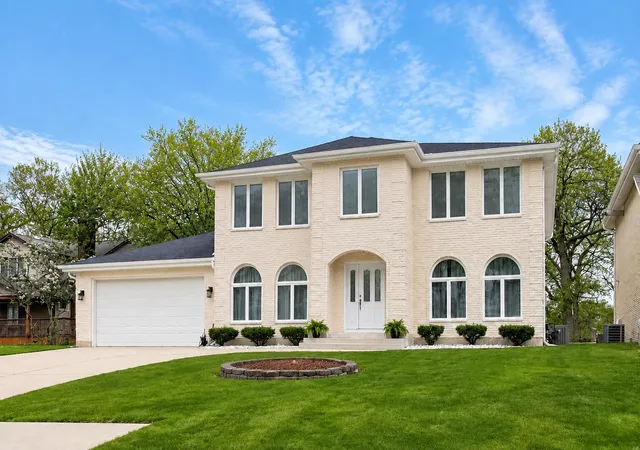 Photo 1 of Single family home for sale at 2116 Ridge Rd, Highland, IN 46322 | MLS# 836942 | Listing updated on 2026-09-30