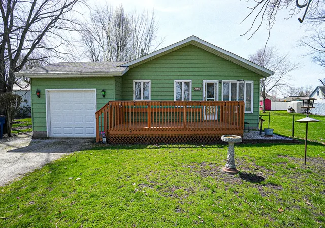 Homes for sale in La Crosse, IN | 414 E Dominic St, La Crosse, IN 46348 | MLS# 837075
