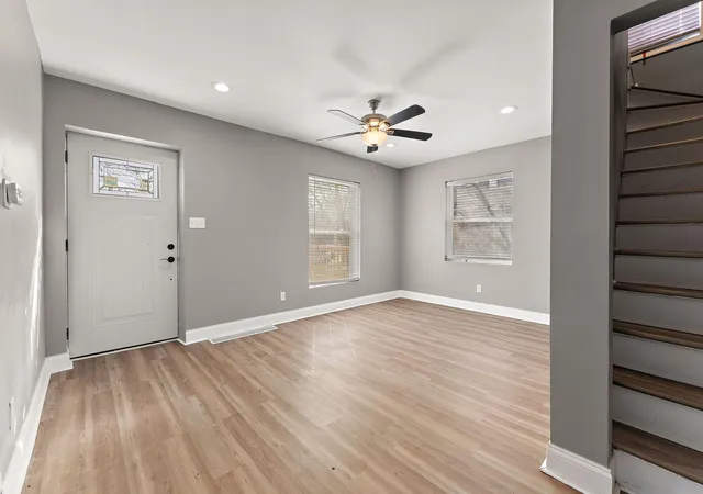 4th image of 700 Ralston St, Gary, IN 46406 | MLS# 837026