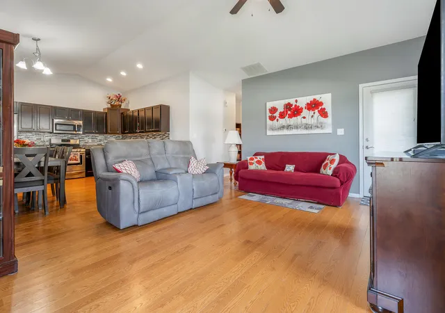 5th image of 3884 Stadium St, Portage, IN 46368 | MLS# 837127