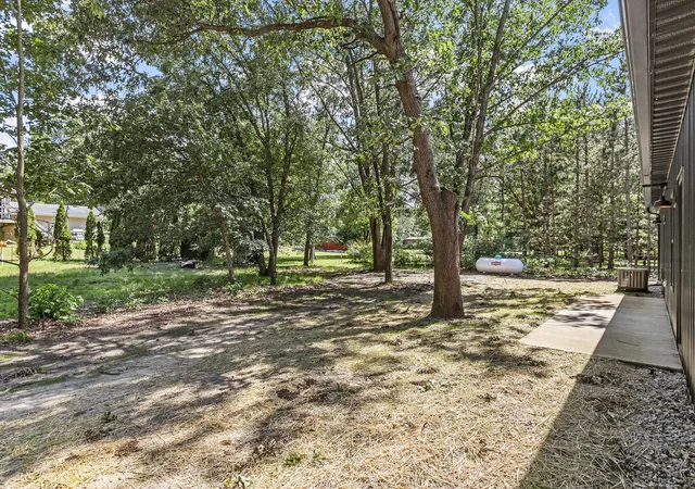 Homes for sale in De Motte, IN | 4021 E Porter St, De Motte, IN 46310 | MLS# 837076
