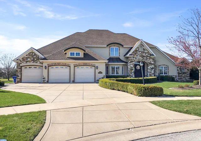 1st image of 1667 Chalone Ct, Crown Point, IN 46307 | MLS# 837186