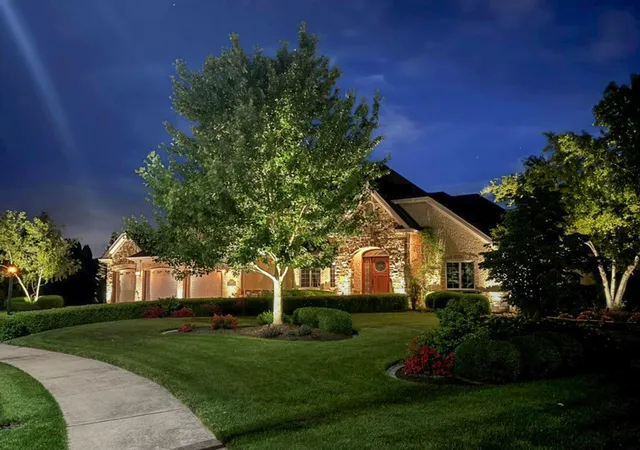 Single family home for sale at 1667 Chalone Ct, Crown Point, IN 46307 | MLS# 837186