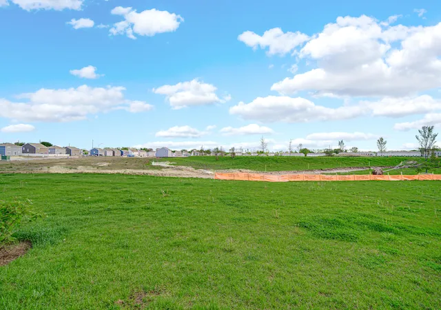 14th image of 209 Aviana Ave, Hobart, IN 46342 | MLS# 837168