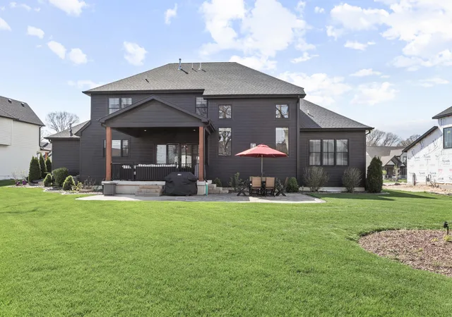 Homes for sale in St. John, IN | 9609 Tall Grass Trl, St. John, IN 46373 | MLS# 837158