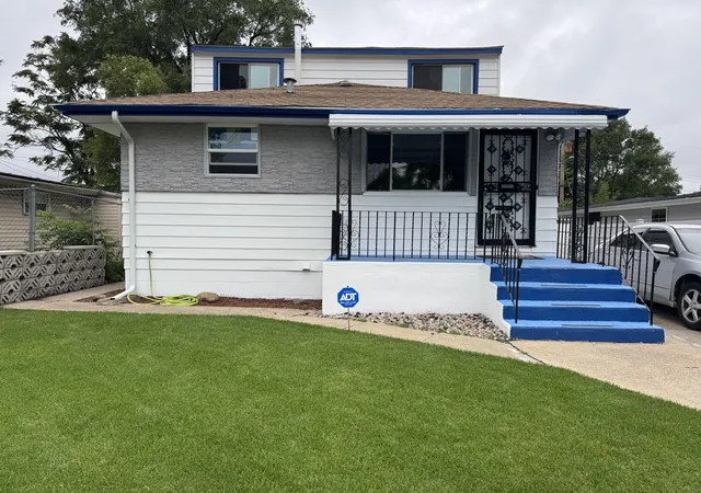 1st image of 1960 M L King Dr, Gary, IN 46407 | MLS# 837164