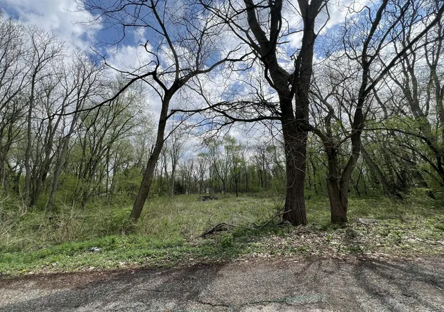 3rd image of 3800 Brown St, Hobart, IN 46342 | MLS# 837246