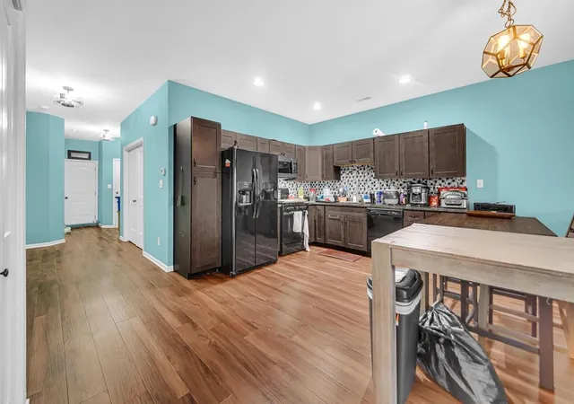 Photo 4 of Multi family home for sale at 7808 Wright St, Merrillville, IN 46410 | MLS# 837197 | Listing updated on 2026-10-07