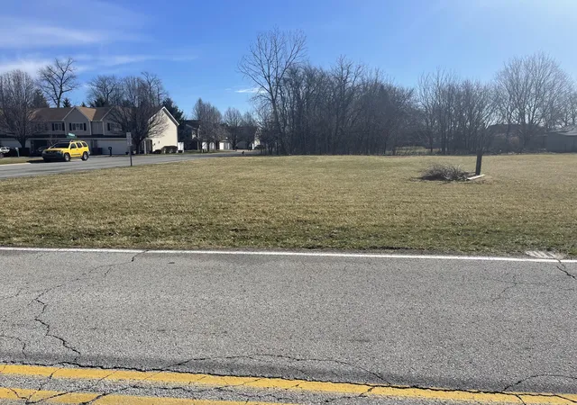 5th image of 900 S Lake Park Ave, Hobart, IN 46342 | MLS# 837376