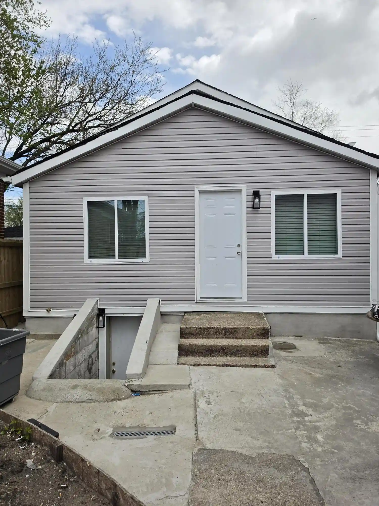 4149 Broadway, Gary, IN 46409 | MLS# 837585 | Houzeo